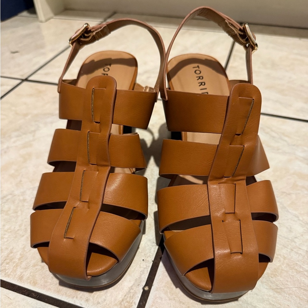 TORRID FISHERMAN BLOCK HEEL SIZE 8 - Picture 4 of 7